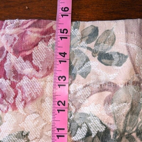 Floral Print Valance 80.5" x 15.5" - Picture 7 of 9